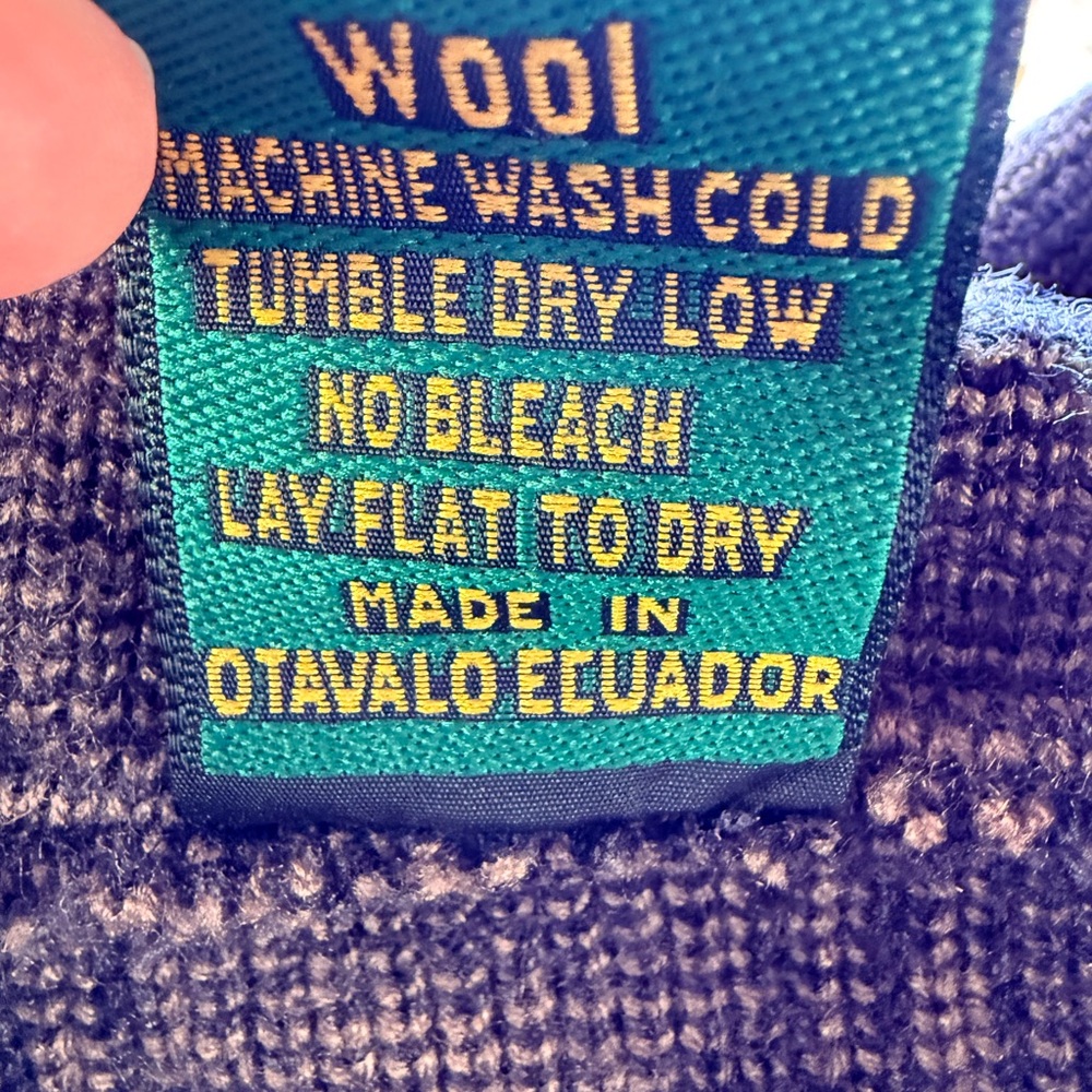 Vintage Men's Llama Pattern Cardigan Sweater - Picture 4 of 12